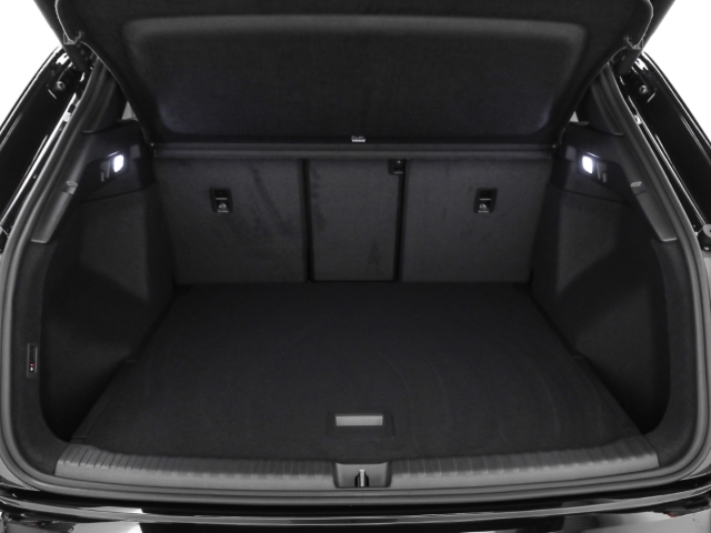 Audi - Q4 e-tron 45 quattro S line edition Sonos AHK_19