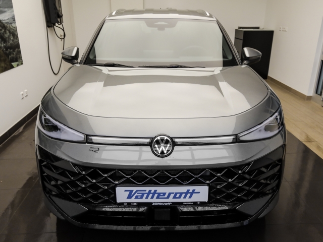VW - T-Roc R-Line 1.5 eTSI DSG AHK Kamera Ganzjahresreifen_2