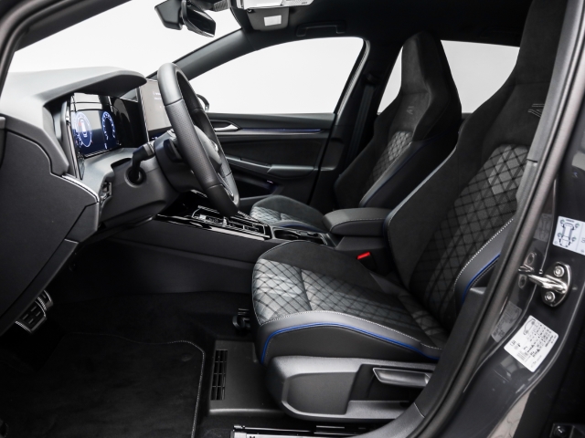 VW - Golf Variant R-Line 1.5 eTSI DSG AHK Navi Kamera_6
