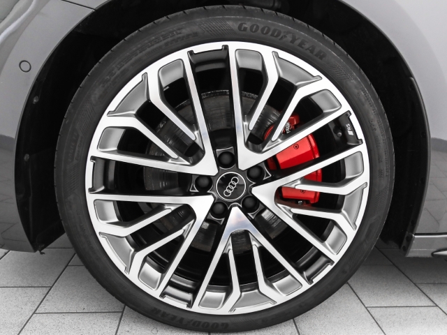 Audi - A5 Avant e-hybrid edition one HUD AHK Pano Matrix_3