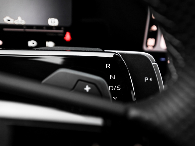 Audi - Q3 e-hybrid ACC LED ParkAssist Kamera_15