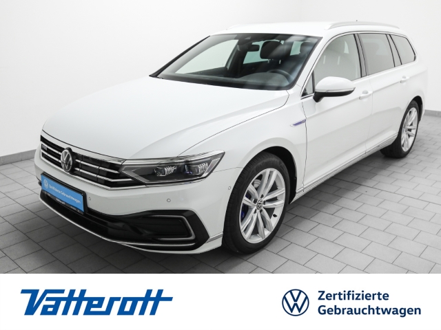 Volkswagen Passat Variant GTE AHK Standheiz Winterräder IQ.Light Kamera