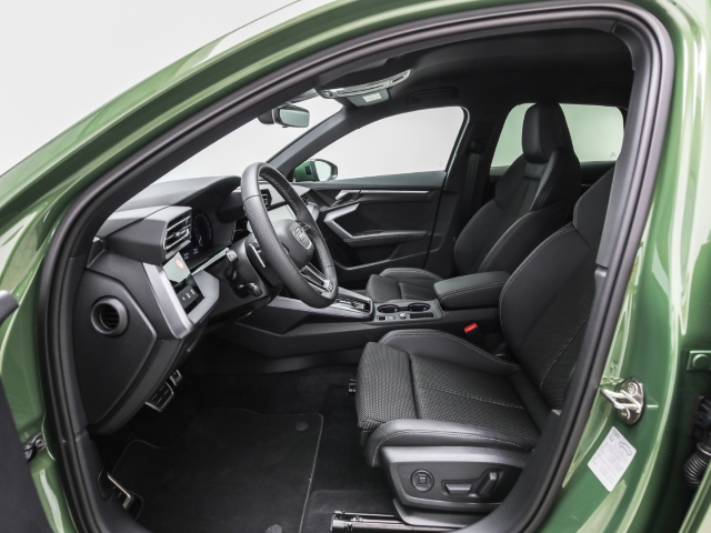 Audi - A3 Sportback 40 TFSIe S line AHK SONOS Navi Matrix_7
