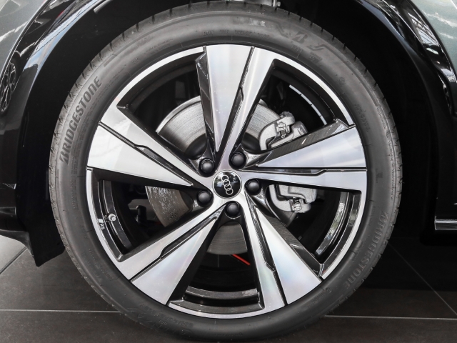 Audi - Q5 Sportback edition one TDI Luftfed. HUD_4
