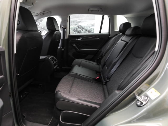 VW - Tiguan 1.5 TSI eHybrid Life Navi AHK_12