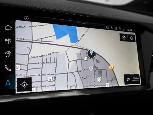 Audi - Q4 e-tron 45 quattro S line edition Sonos AHK_12