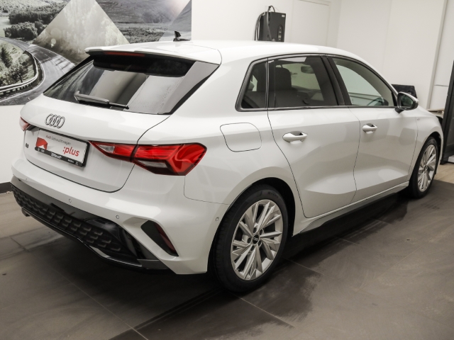 Audi - A3 Sportback 35 TDI S line Navi ACC CarPlay_5