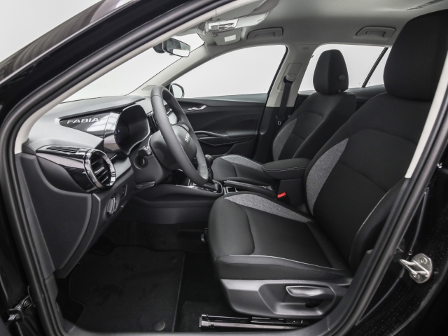 Skoda - Fabia Essence 1.0 MPI Sitzheizung Berganfahrassistent_6