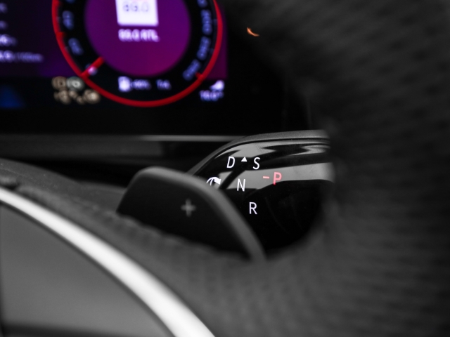 Skoda - Kodiaq 2.0 TDI DSG 4x4 Sportline AHK Navi Kamera Winter_12