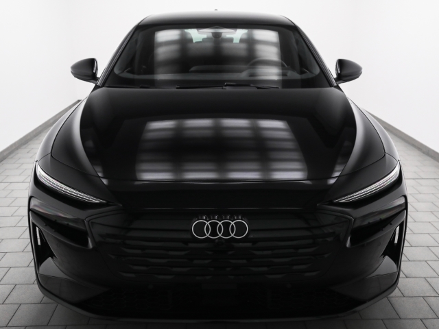 Audi - A6 e-tron Avant performance B&O AHK HUD Navi Matrix_3