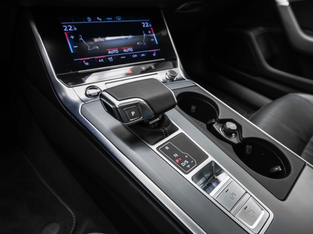 Audi - A6 Avant 45 TDI quattro Sport AHK Pano Matrix Kamera_17