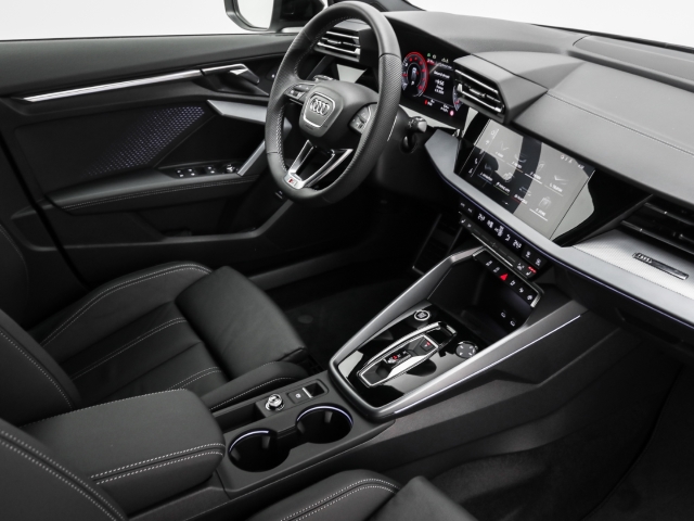 Audi - A3 Sportback TFSI S line SONOS Leder AHK ACC_16