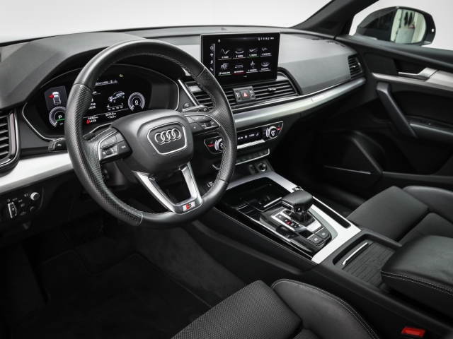 Audi - Q5 Sportback 50 TFSI e S line AHK HuD B&O_8