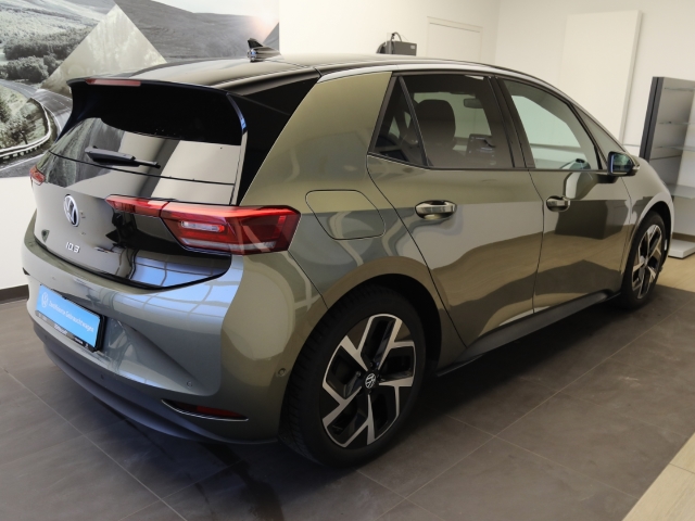 VW - ID.3 Pro Facelift Panodach AHK HuD_5