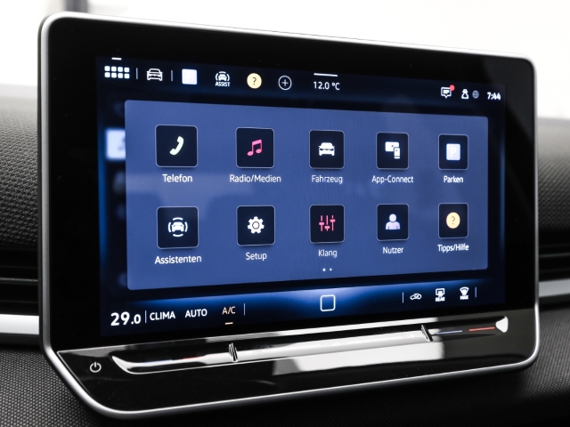 VW - T-Roc Trend 1.5 eTSI DSG Kamera_11