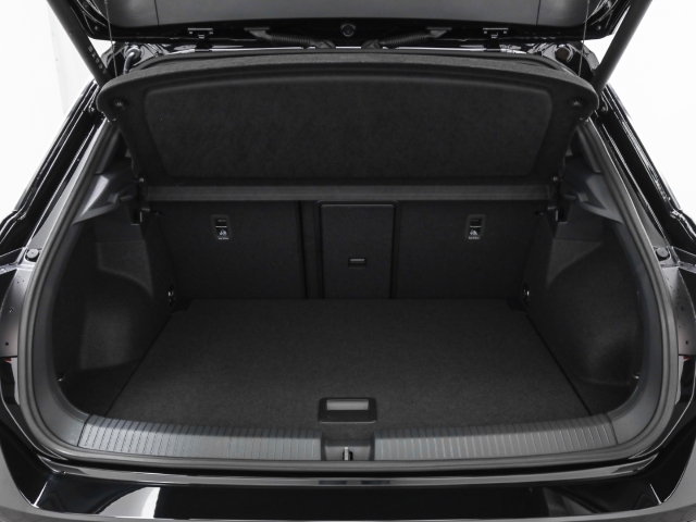 VW - T-Roc R 2.0 TSI 4M DSG Navi Kamera Matrix_15