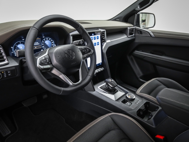 VW - Amarok 3.0 TDI Aventura DC 4M Standheizung_8