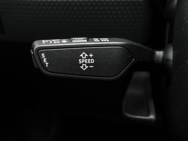 Audi - A1 Sportback advanced 30 TFSI S tronic CarPlay_11