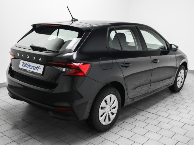 Skoda - Fabia Essence 1.0 MPI Sitzheizung Berganfahrassistent_5