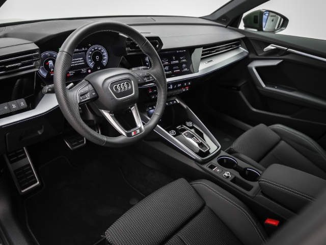 Audi - A3 Sportback 40 TFSIe S line AHK SONOS Navi Matrix_9