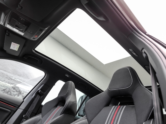 Skoda - Kamiq Monte Carlo 1.5 TSI DSG Pano Navi Kamera Komfort Plus_8