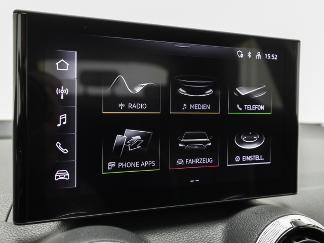 Audi - Q2 35 TFSI S tronic AHK GRA CarPlay_12