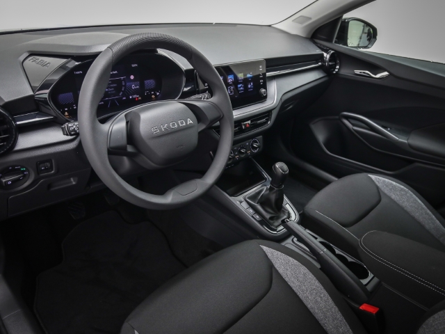 Skoda - Fabia Essence 1.0 MPI Sitzheizung Berganfahrassistent_8