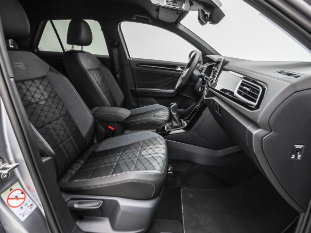VW - T-Roc R-Line 1.0 TSI Ganzjahresreifen_13