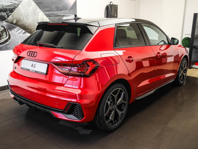 Audi - A1 Sportback S line Plus 40 TFSI ACC CarPlay, LED PDC_4