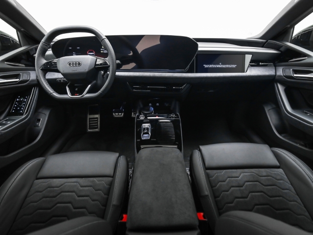 Audi - A6 e-tron Avant performance B&O AHK HUD Navi Matrix_8
