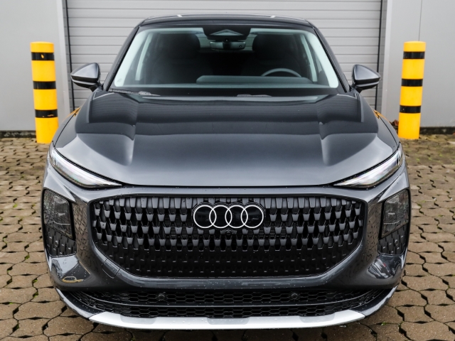 Audi - Q3 Sportback e-hybrid AHK LED TechPlus CarPlay_5