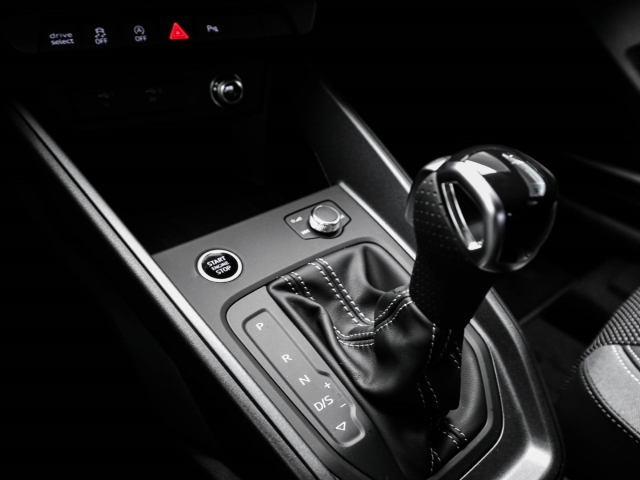 Audi - A1 Sportback S line Plus 40 TFSI ACC CarPlay, LED PDC_15