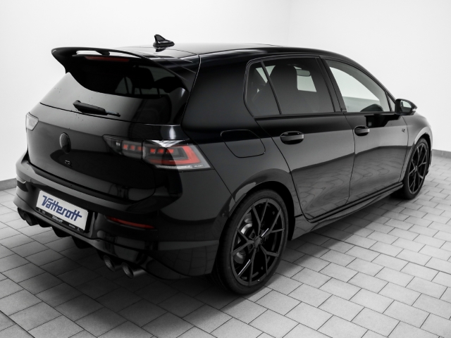 VW - Golf R BLACK EDITION 2.0 TSI 4M DSG Pano Navi Akrapovic_5