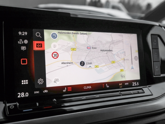 VW - T7 Multivan Edition 2.0 TDI DSG LÜ AHK Navi Kamera 7-Sitzer_11