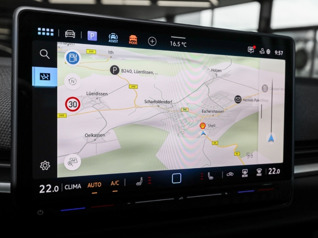 VW - T-Roc R-Line 1.5 eTSI DSG AHK Navi Kamera Matrix_10