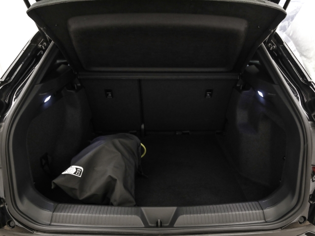 VW - ID.4 Pure Performance_13