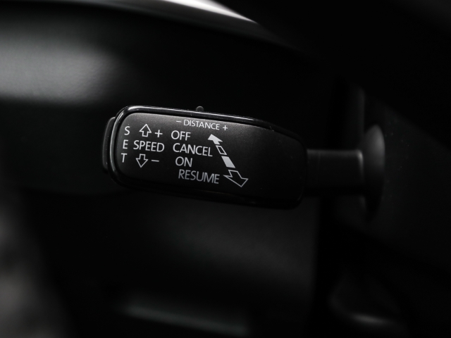 Skoda - Karoq Balance 1.5 TSI AHK Navi Kamera Anschlussgarantie_10