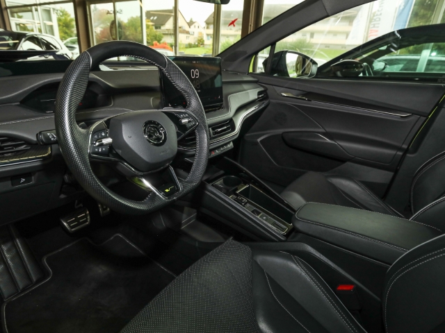 Skoda - Enyaq Coupe RS Suite AHK Wärmepumpe Pano_8