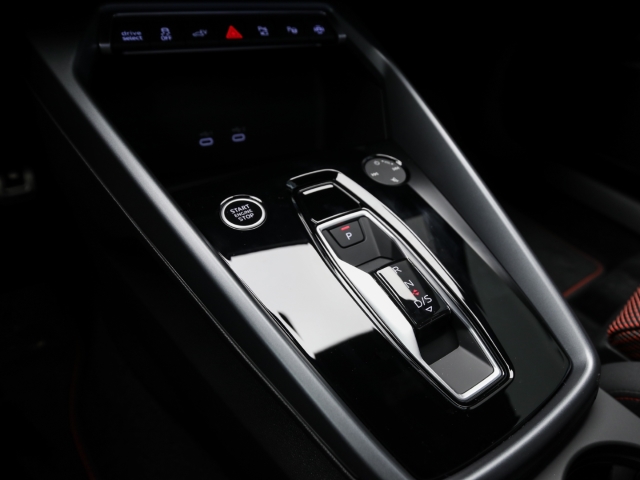 Audi - A3 Sportback S line TFSIe AHK Matrix ACC Navi_6