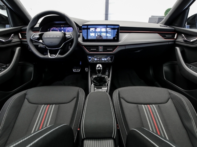 Skoda - Kamiq Monte Carlo 1.5 TSI DSG AHK Navi Winter Matrix_7