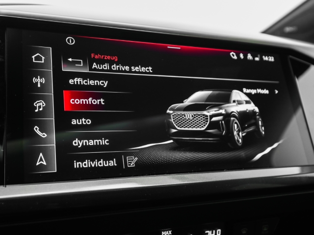 Audi - Q4 Sportback 55 quattro SONOS Pano AHK_16