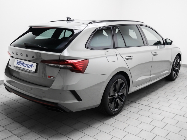 Skoda - Octavia Combi RS 2.0 TSI AHK Navi Pano Winter Canton_5