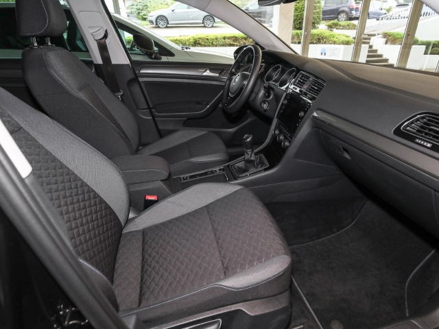 VW - Golf VII 1.0 TSI Join NAVI PDC SHZ_11 VW - Golf VII 1.0 TSI Join NAVI PDC SHZ_11