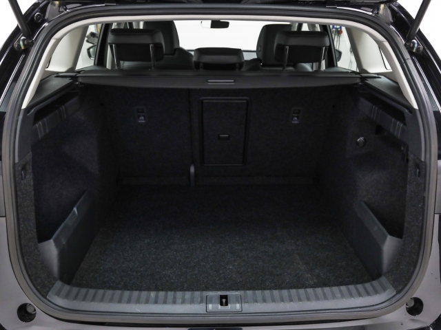 Skoda - Enyaq iV 50 Loft Navi Kamera LED_13