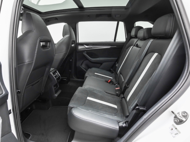 Skoda - Kodiaq 2.0 TDI DSG 4x4 Sportline AHK Navi Pano Kamera Winter_14