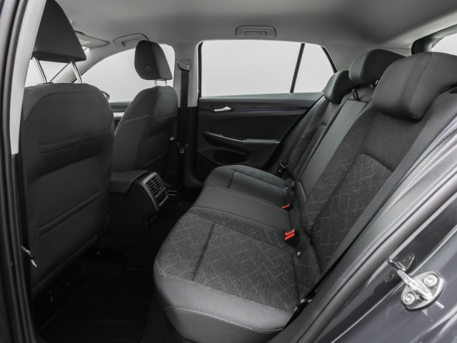 VW - Golf VIII 1.0 TSI LIFE Navi ACC digCockpit_12 VW - Golf VIII 1.0 TSI LIFE Navi ACC digCockpit_12