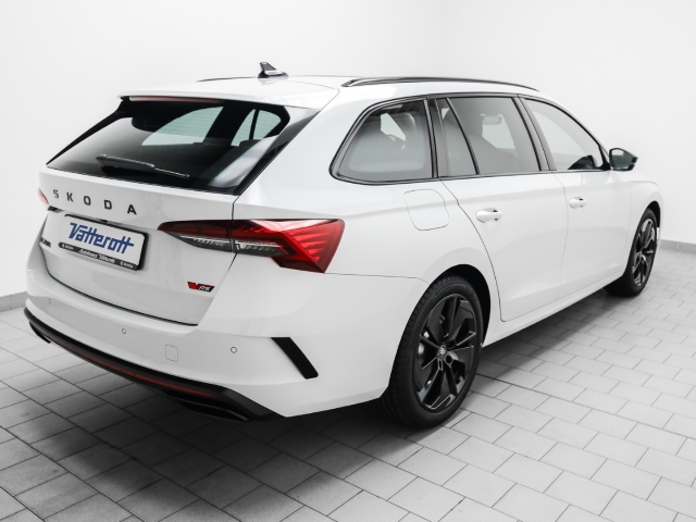 Skoda - Octavia Combi RS 2.0 TSI AHK Navi Pano Winter Canton_5