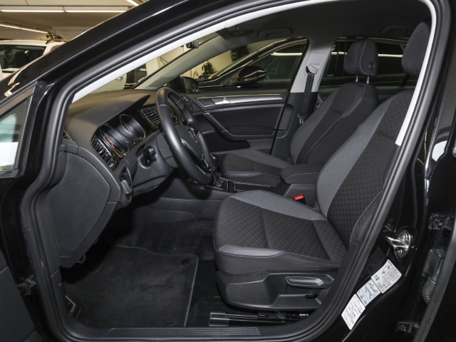 VW - Golf VII 1.0 TSI Join NAVI PDC SHZ_6 VW - Golf VII 1.0 TSI Join NAVI PDC SHZ_6