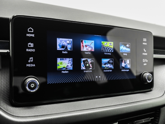 Skoda - Fabia Essence 1.0 MPI Sitzheizung Berganfahrassistent_10