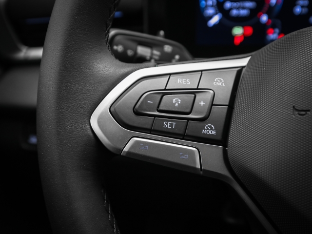 VW - T-Roc Style 1.5 eTSI DSG AHK Navi Kamera Matrix_9